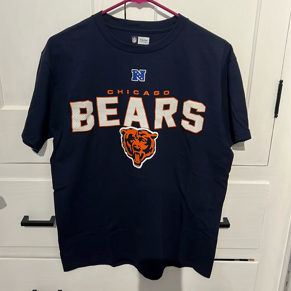 Chicago bears t-shirt